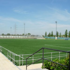 construcción campos fútbol mini césped artificial Verdepadel