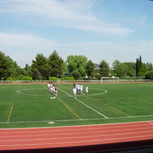 construcción campos fútbol mini césped artificial Verdepadel